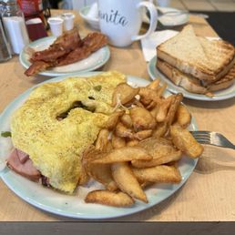 Western Omelette with Potatoes