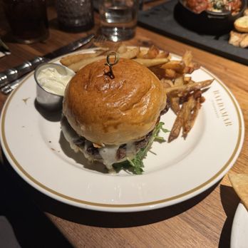 Baldamar - The House Burger - New American Near Me - Roseville, Minnesota Baldamar - The House Burger - New American Near Me - Roseville, Minnesota