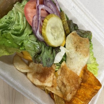 The Queensboro - Veggie Burger with Chips - Gastropubs Near Me - Jackson Heights, New York The Queensboro - Veggie Burger with Chips - Gastropubs Near Me - Jackson Heights, New York