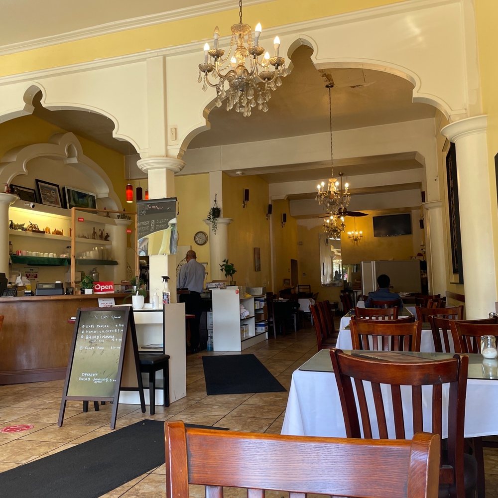 Kabana Restaurant - Nearly empty for lunch - Indian Near Me - Berkeley, California Kabana Restaurant - Nearly empty for lunch - Indian Near Me - Berkeley, California