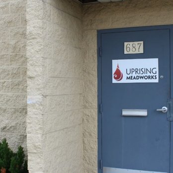 Uprising Meadworks - Front door, photo by Lauren Sega for Columbus Underground - Meaderies Near Me - Columbus, Ohio Uprising Meadworks - Front door, photo by Lauren Sega for Columbus Underground - Meaderies Near Me - Columbus, Ohio