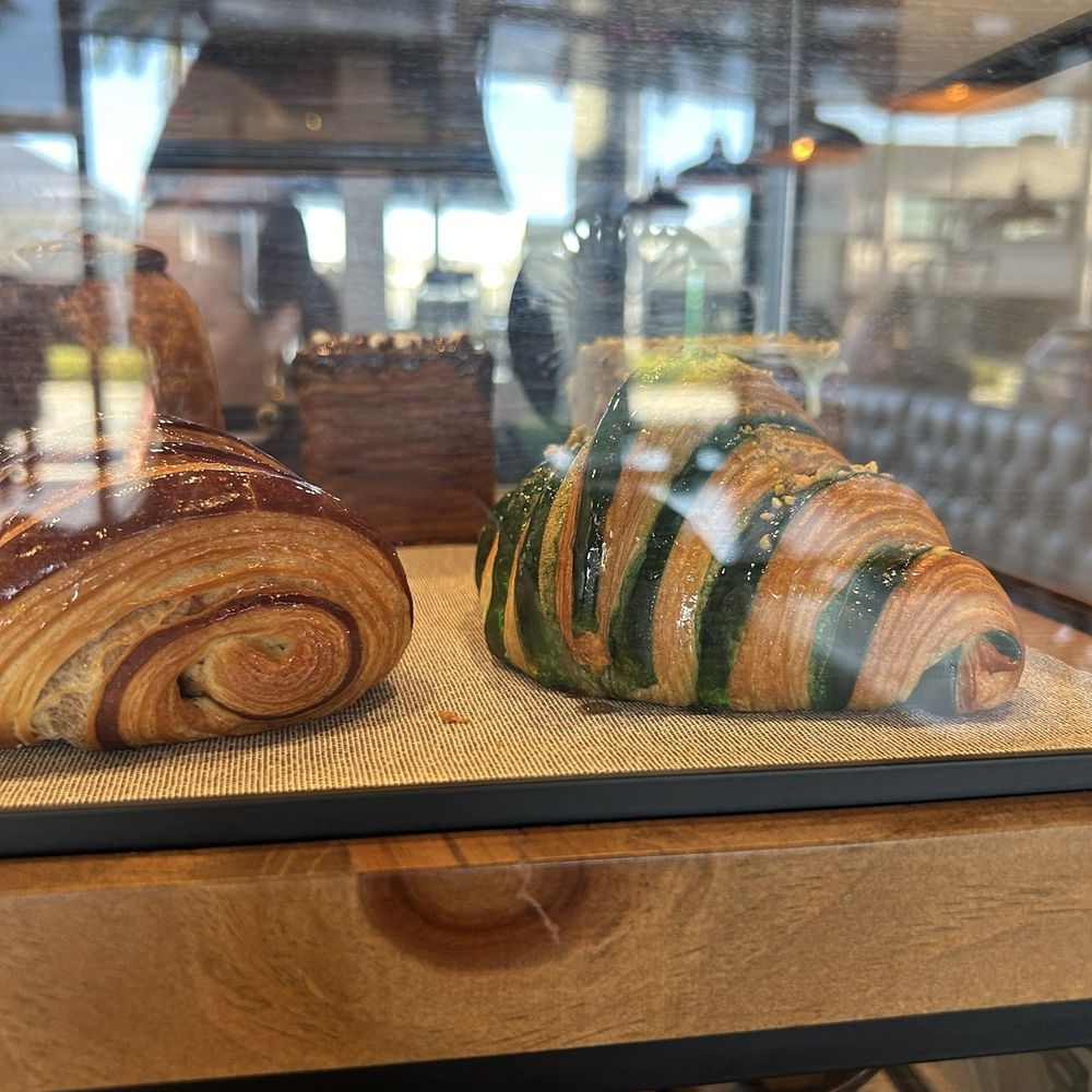 Qavah Coffee - Coffee & Tea Near Me - Bay Harbor Islands, Florida Qavah Coffee - Coffee & Tea Near Me - Bay Harbor Islands, Florida