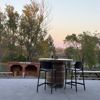 1818 Farm and Cidery - Outdoor seating - Pizza Near Me - Ottawa, Ontario 1818 Farm and Cidery - Outdoor seating - Pizza Near Me - Ottawa, Ontario