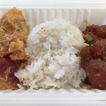 Fresh Catch - Spicy ahi and shoyu ahi poke - Hawaiian Near Me - Honolulu, Hawaii