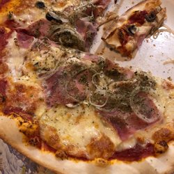Restaurant Spycher - Homemade pizza , you choose the ingredients