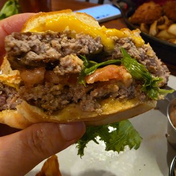 Hart's Tavern - Smash burger - American Near Me - Lahaska, Pennsylvania Hart's Tavern - Smash burger - American Near Me - Lahaska, Pennsylvania
