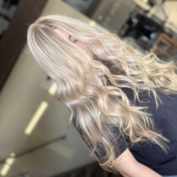Glamour by Maysaa - Icy blonde balayage