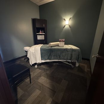 MassageLuXe - Treatment Room - Massage Near Me - South Jordan, Utah