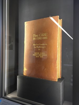 Curie Museum by null