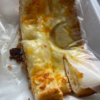 Penguino's Pizza - Cheesy Garlic Bread - Pizza Near Me - Buffalo Grove, Illinois