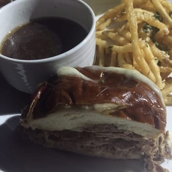 Pinstripes - Prime rib dip - New American Near Me - Chicago, Illinois Pinstripes - Prime rib dip - New American Near Me - Chicago, Illinois