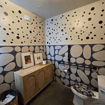 Babychan - Cool bathroom - Bakeries Near Me - Nashville, Tennessee Babychan - Cool bathroom - Bakeries Near Me - Nashville, Tennessee