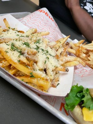 HipBurger by null