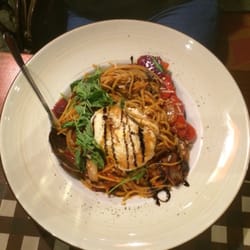 Rosso - Pasta with goatcheese