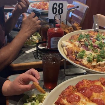 Shakey's Pizza Parlor - Garden Veggie Pizza Golden Fried Chicken Famous Mojo Potatoes - Pizza Near Me - Carson, California Shakey's Pizza Parlor - Garden Veggie Pizza Golden Fried Chicken Famous Mojo Potatoes - Pizza Near Me - Carson, California