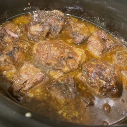 Ali's Trini Kitchen - Oxtails
