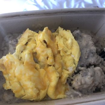 Beachin’ Biscuits - Pismo Pier (biscuits & gravy with scrambled eggs) - Breakfast & Brunch Near Me - Pismo Beach, California