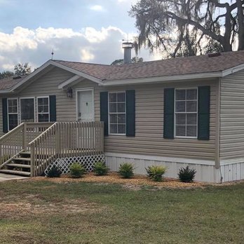 Acadia Acres - Lupine Lodge welcomes you with 3/2 set up, sleeps 6, with a patio to relax and watch the horses - Vacation Rentals Near Me - Ocala, Florida