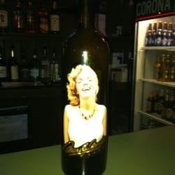 Stubs Dining & Saloon - Marilyn Merlot