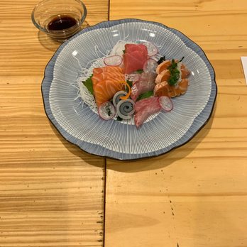 Mirutaki - Good looking plate - Sushi Bars Near Me - Buenos Aires, C