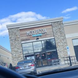 MOD Pizza - Exterior