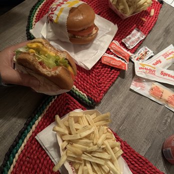 In-N-Out Burger - Fast Food Near Me - Riverside, California