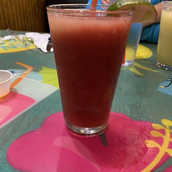 Feldman's Wrong Way Diner - Raspberry Frozen Margarita - Diners Near Me - Canyon, Texas