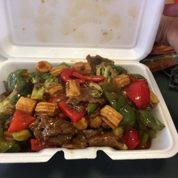 Chef Chen Chinese Restaurant - Hunan steak. Medium heat is no heat at all, and most of the plate is veggies. - Chinese Near Me - Miami, Florida