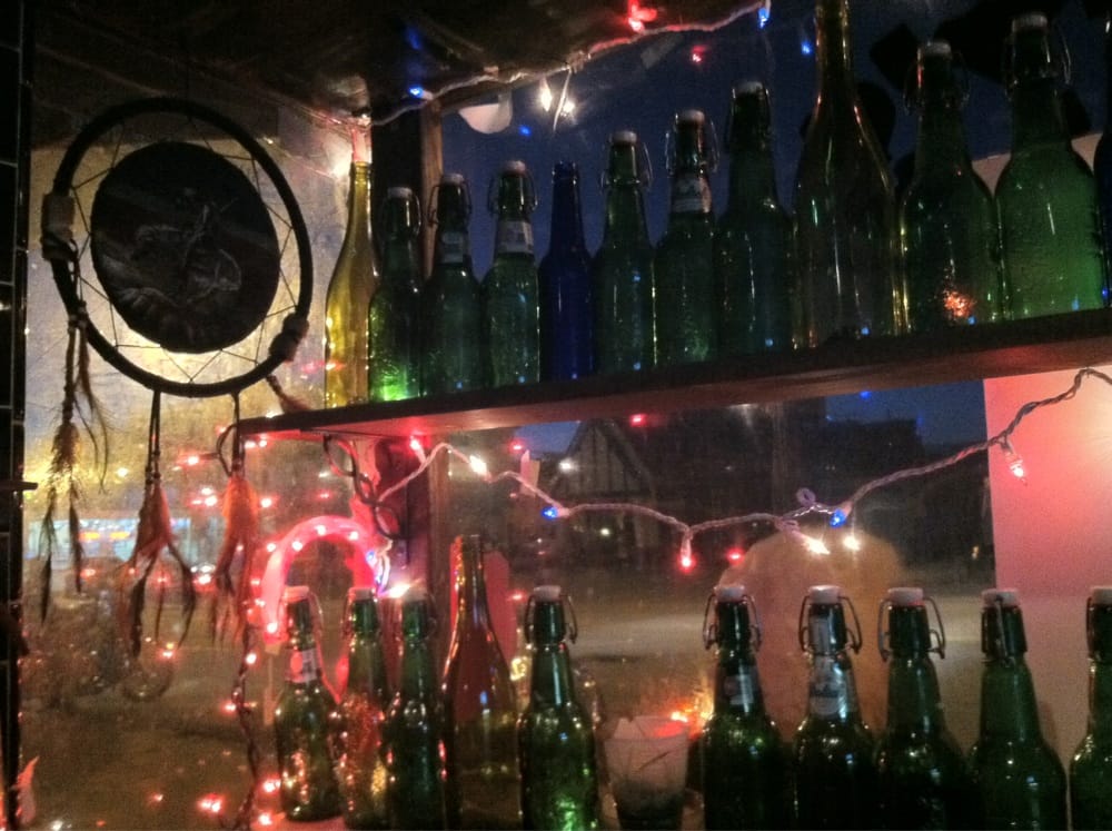 Social spots from One Horse Saloon