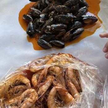 Let's Sea - Shrimp with mussels - Seafood Near Me - South Gate, California