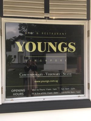 YOUNGS Restaurant & Bar by null