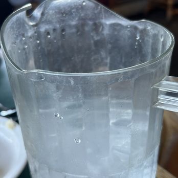 Gwennies Old Alaska Restaurant - Pitcher of water - American Near Me - Anchorage, Alaska