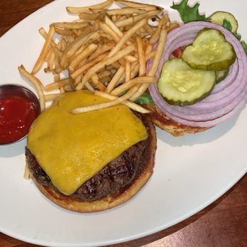 J. Alexander's - Old Fashioned Cheeseburger - Steakhouses Near Me - Cincinnati, Ohio
