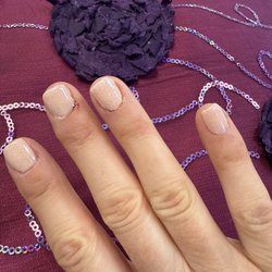 Signature Nails & Spa - Poor application of polish.