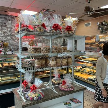Stanley's Bakery - customers in a bakery - Bakeries Near Me - East Islip, New York