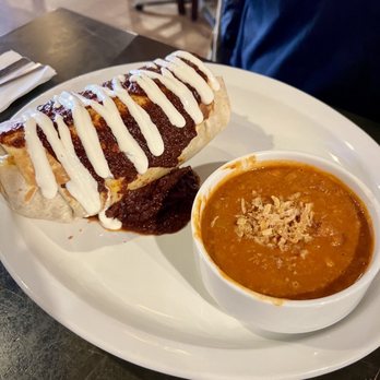 El Bocho - 2022-11 chicken Burrito - Mexican Near Me - Richmond Hill, Ontario