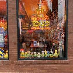 Cozy Noodles & Rice - Front window