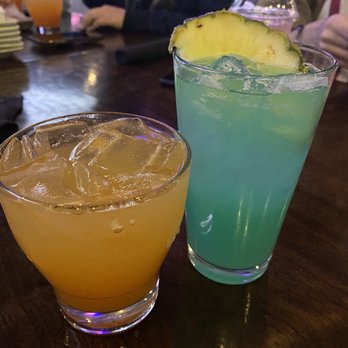 Dave & Buster's Wayne - Jamaican Mai Tai, Dangerous Waters Island Punch - Arcades Near Me - Wayne, New Jersey