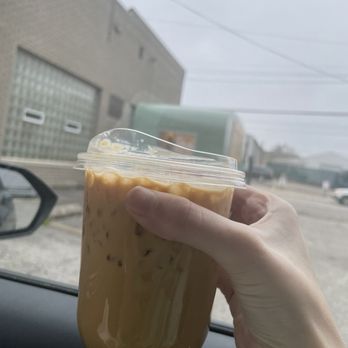 Moonbird Coffee - Iced vanilla latte - Food Trucks Near Me - Columbus, Ohio