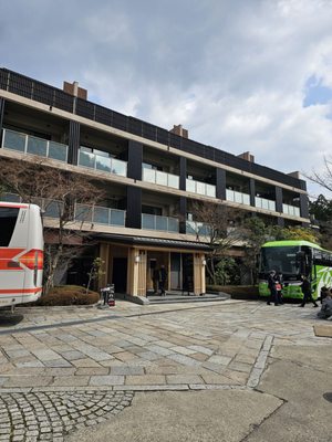 ROKU KYOTO, LXR Hotels & Resorts by null