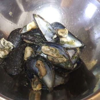 Foodtown - a bowl of cooked mussels - Grocery Near Me - Hollis, New York