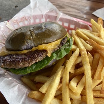 Ula Ula Cafe - Ula Ula Burger - Food Trucks Near Me - Wailuku, Hawaii Ula Ula Cafe - Ula Ula Burger - Food Trucks Near Me - Wailuku, Hawaii