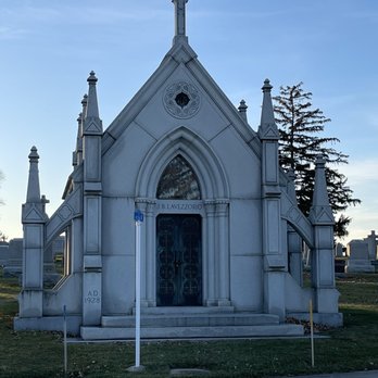 Mt Carmel Catholic Cemetery - A mausoleum replete with flying buttresses. - Funeral Services & Cemeteries Near Me - Hillside, Illinois Mt Carmel Catholic Cemetery - A mausoleum replete with flying buttresses. - Funeral Services & Cemeteries Near Me - Hillside, Illinois