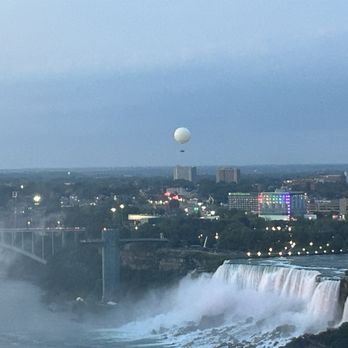 Niagara Falls - Helium balloon over the falls - Landmarks & Historical Buildings Near Me - Niagara Falls, Ontario