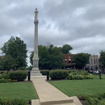 Franklin Square - Local Flavor Near Me - Franklin, Tennessee Franklin Square - Local Flavor Near Me - Franklin, Tennessee