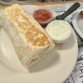 Oak Creek Diner - Breakfast Burrito - American Near Me - Oak Creek, Wisconsin