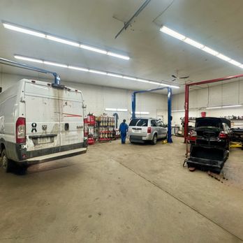 Kelowna Auto Care - Our Shop - Auto Repair Near Me - Kelowna, British Columbia Kelowna Auto Care - Our Shop - Auto Repair Near Me - Kelowna, British Columbia