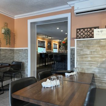 The Kitchen in Prospect Bar & Grill - Bar side - New American Near Me - Prospect, Connecticut