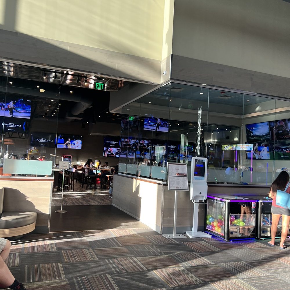 GameTime - huge bar with tvs and seats to get food. - Arcades Near Me - Kissimmee, Florida GameTime - huge bar with tvs and seats to get food. - Arcades Near Me - Kissimmee, Florida