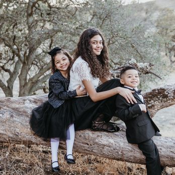 Letlove Photography - Minton family photos - Photographers Near Me Letlove Photography - Minton family photos - Photographers Near Me